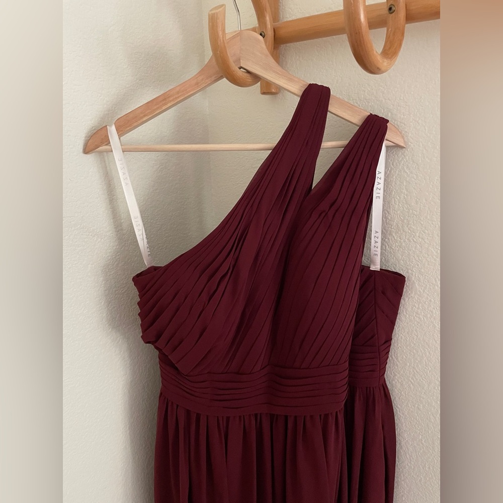 AZAZIE MOLLY Cabernet A-Line One Shoulder Chiffon Dress long gown size 8 - Picture 4 of 10